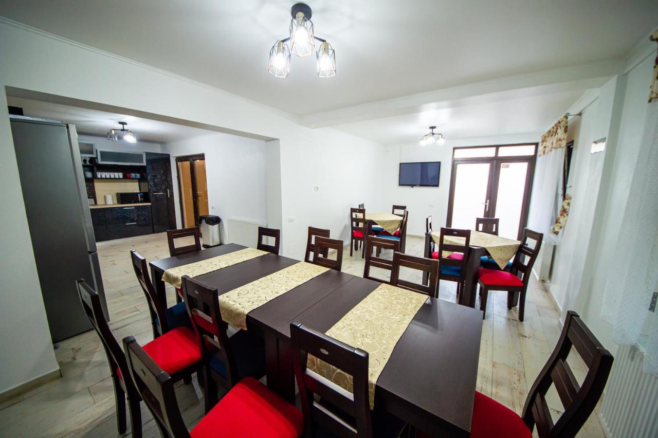 Vila Casa Avram Râmnicu Vâlcea Exteriér fotografie
