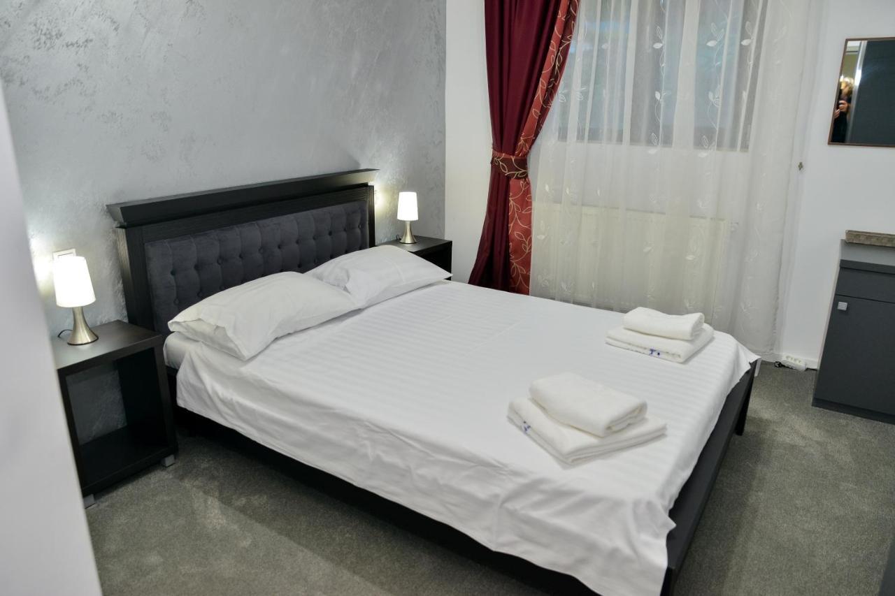 Vila Casa Avram Râmnicu Vâlcea Exteriér fotografie