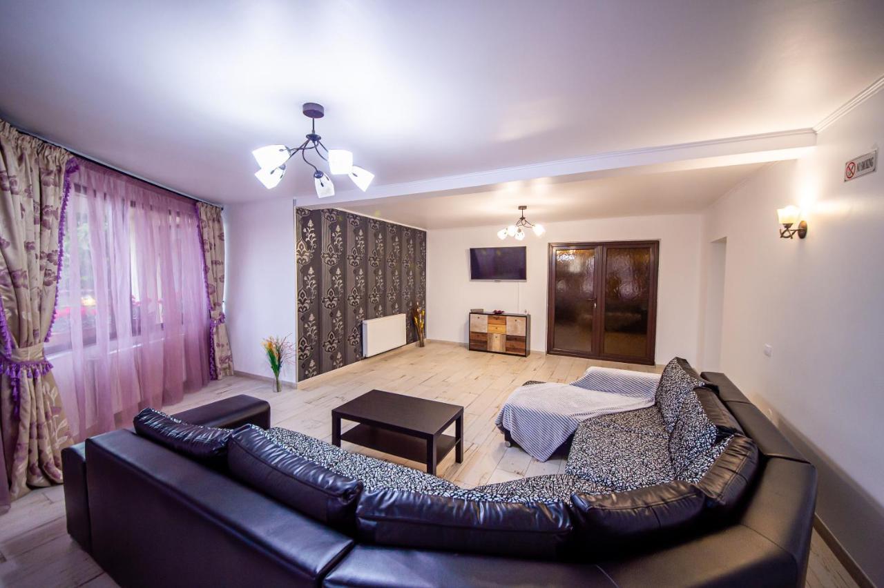 Vila Casa Avram Râmnicu Vâlcea Exteriér fotografie