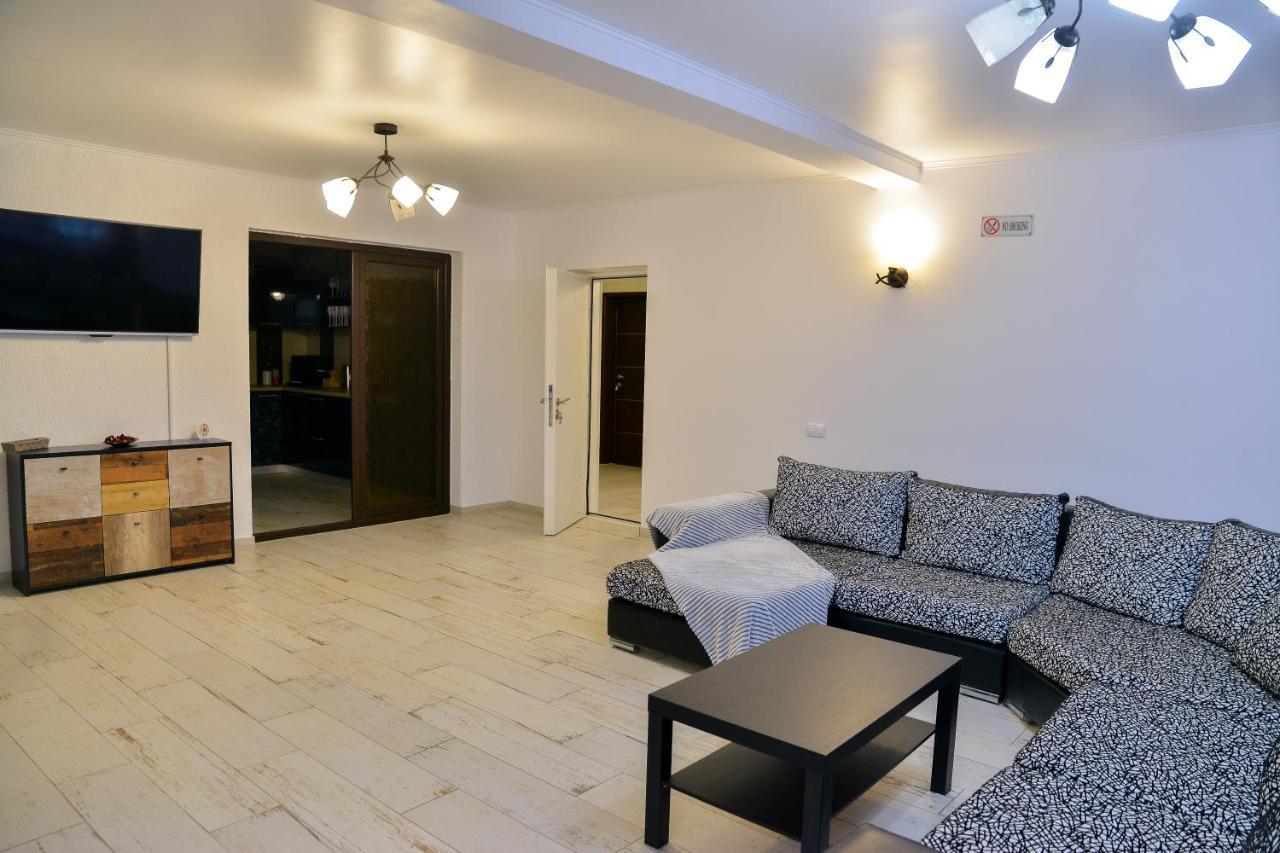 Vila Casa Avram Râmnicu Vâlcea Exteriér fotografie