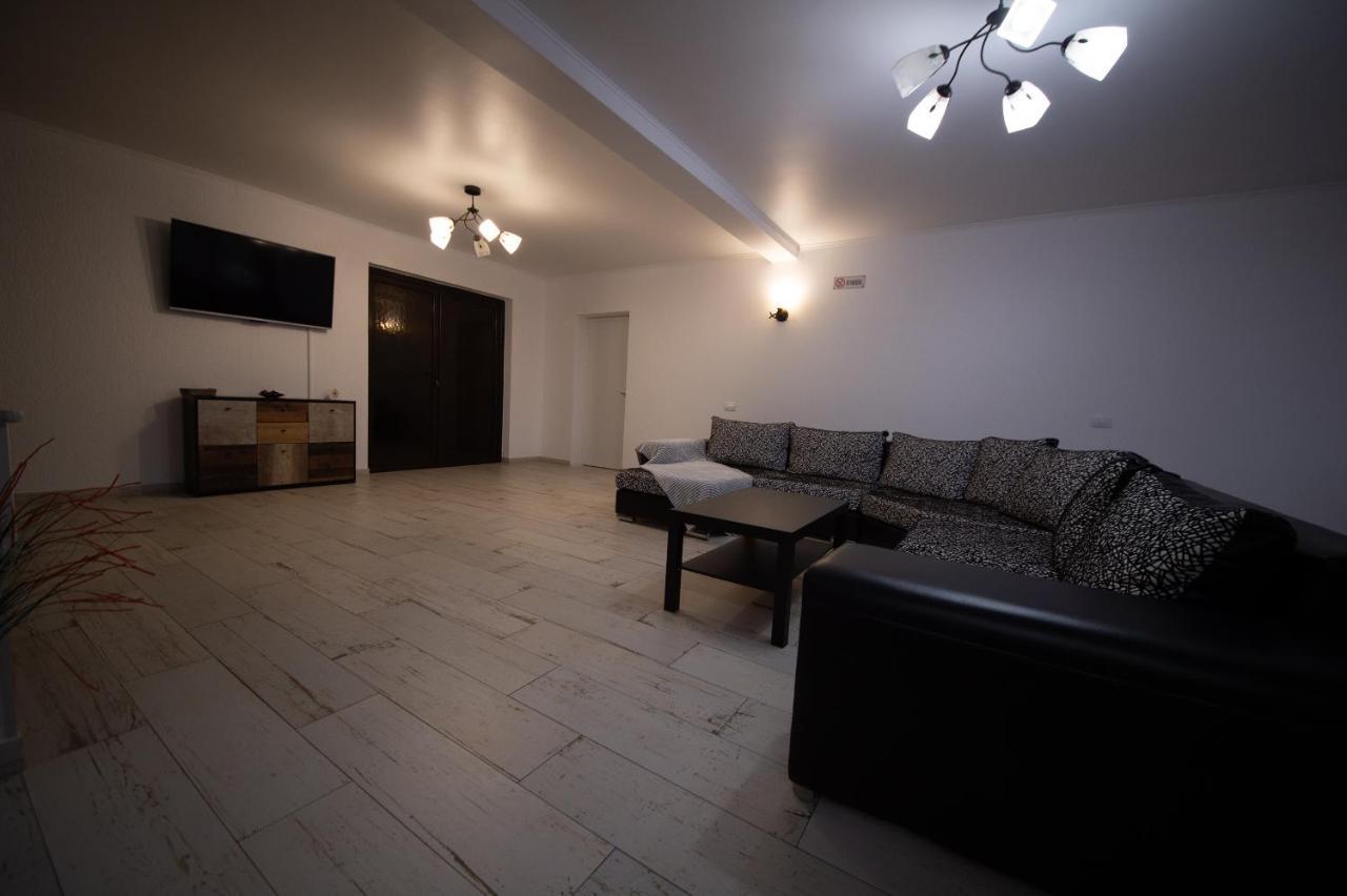 Vila Casa Avram Râmnicu Vâlcea Exteriér fotografie