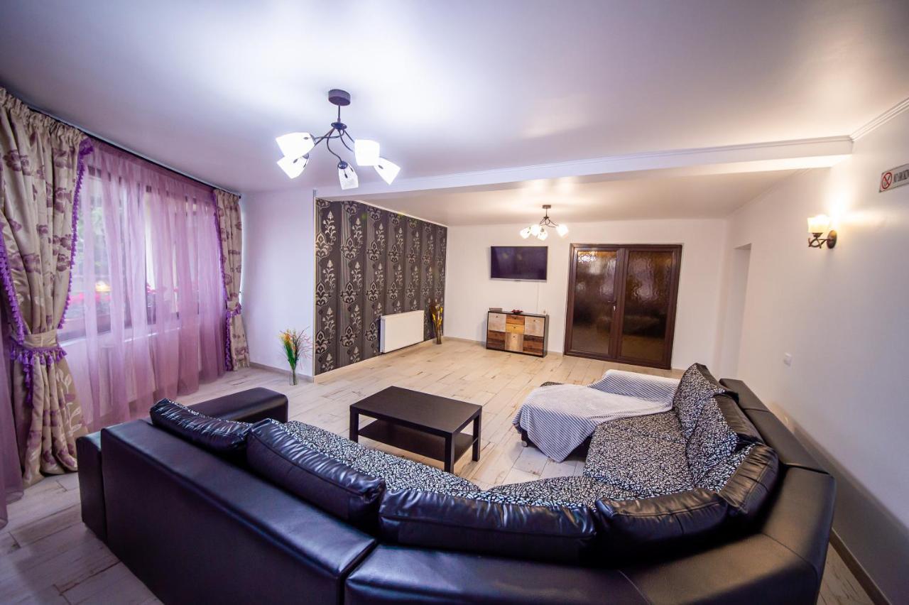 Vila Casa Avram Râmnicu Vâlcea Exteriér fotografie