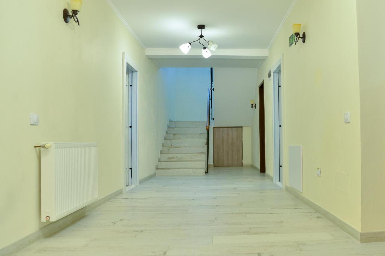 Vila Casa Avram Râmnicu Vâlcea Exteriér fotografie